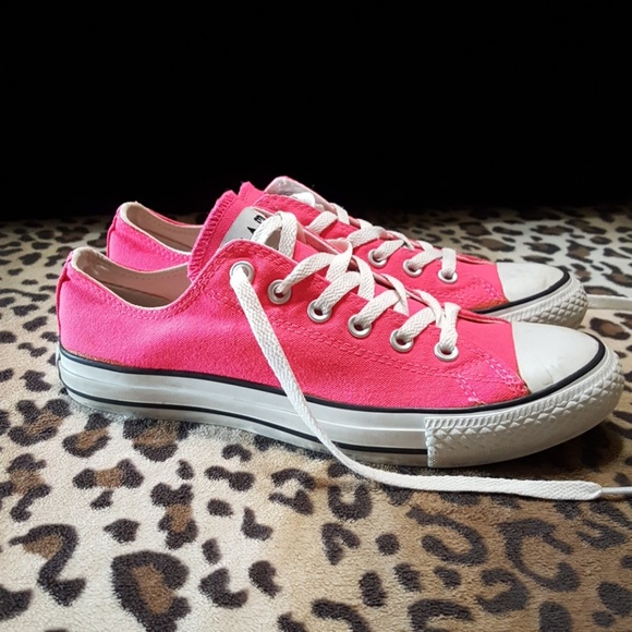 Converse Shoes - Pink Converse All Stars